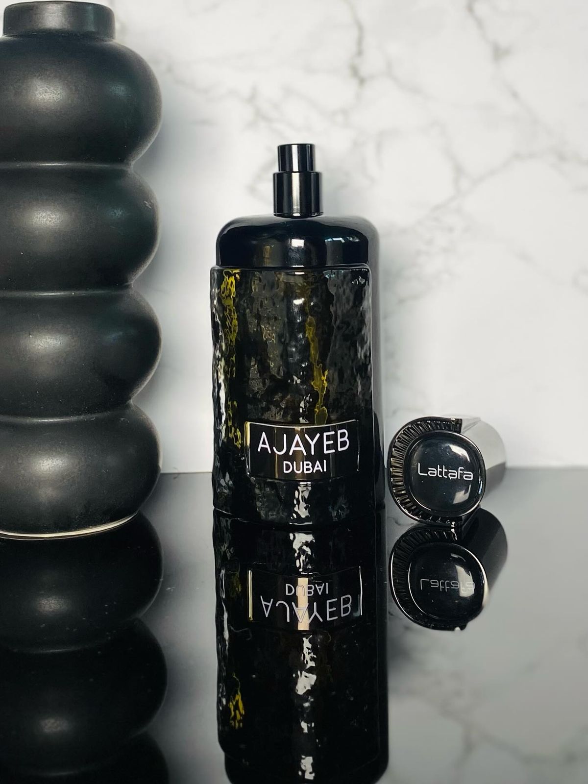 Ajayeb Dubai by Lattafa – Unisex 100 ml Eau de Parfum