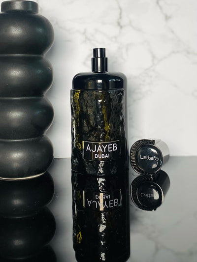 Ajayeb Dubai by Lattafa – Unisex 100 ml Eau de Parfum