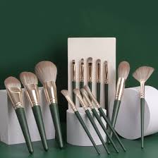 14Pcs Makeup Brush Set – Foundation, Eyeshadow, Powder & Blending Tools